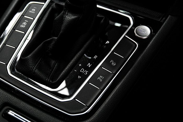 2022 Volkswagen Passat Alltrack 162TSI Premium