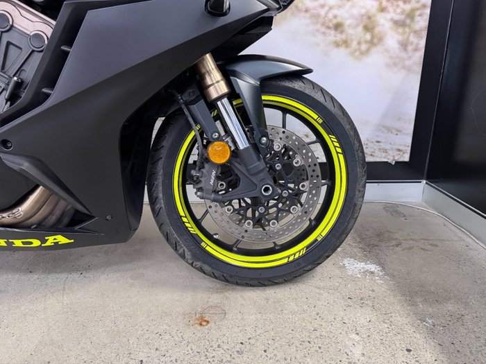 2020 Honda CBR650R BLACK