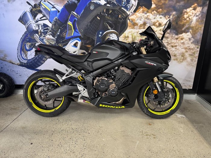 2020 Honda CBR650R BLACK