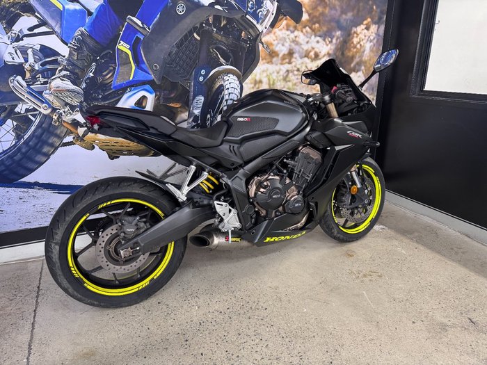 2020 Honda CBR650R BLACK