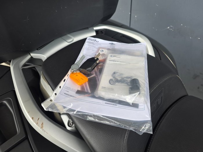 2021 BMW Motorrad R 1250 RT Grey