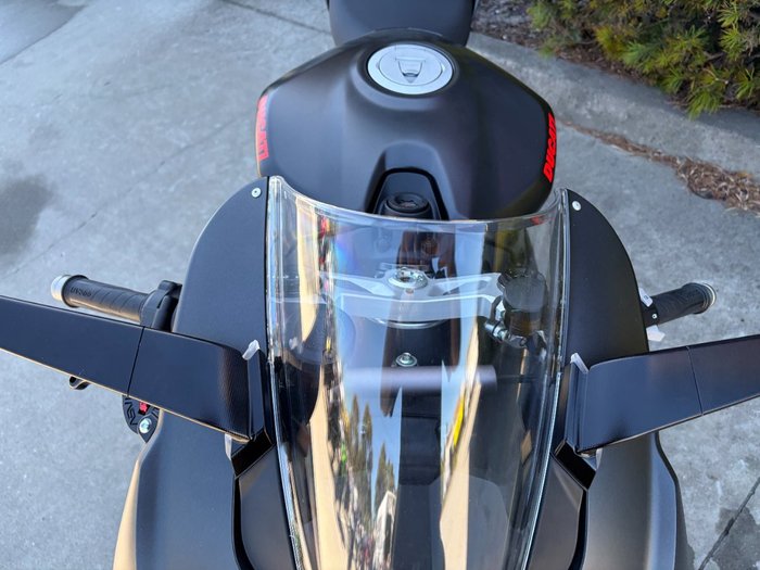 2024 DUCATI PANIGALE V2