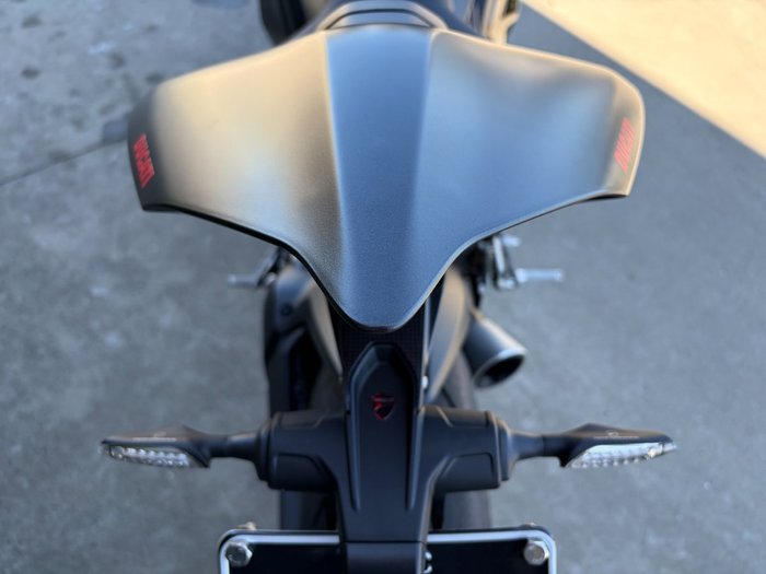 2024 DUCATI PANIGALE V2