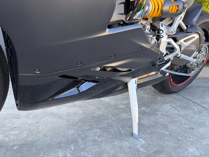 2024 DUCATI PANIGALE V2