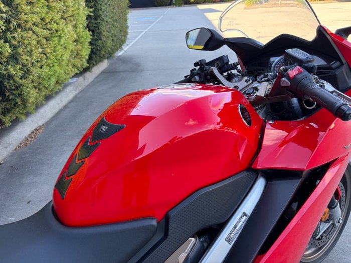 2014 Honda VFR800F (VFR800Fi)