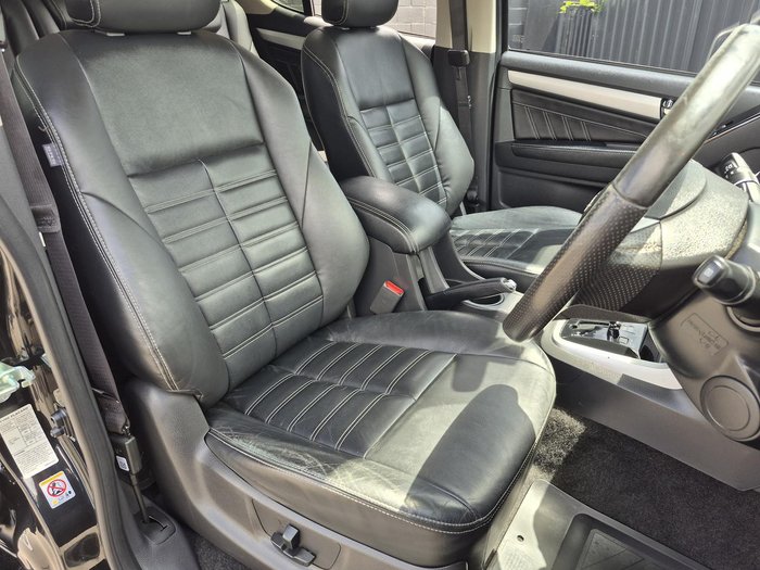 2017 Isuzu MU-X LS-T MY17 4X4 Dual Range Cosmic Black