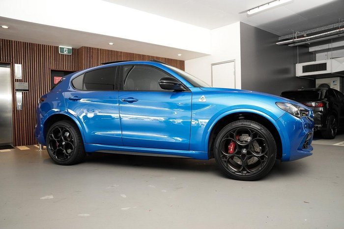 2023 Alfa Romeo Stelvio Quadrifoglio