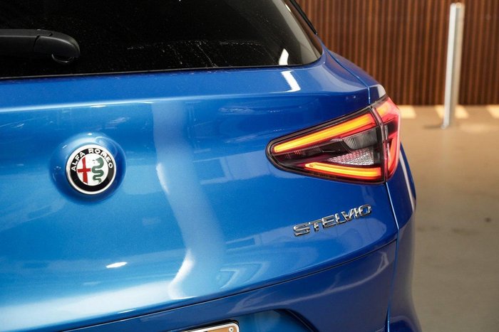2023 Alfa Romeo Stelvio Quadrifoglio