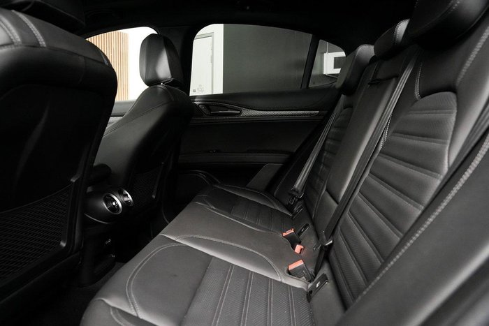 2023 Alfa Romeo Stelvio Quadrifoglio