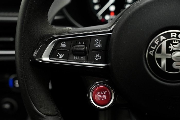 2023 Alfa Romeo Stelvio Quadrifoglio