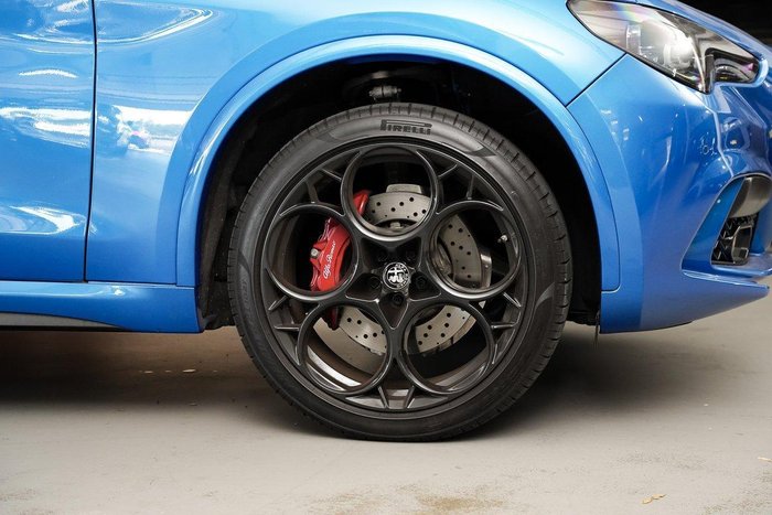 2023 Alfa Romeo Stelvio Quadrifoglio