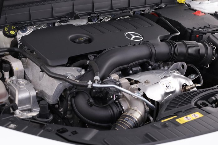 2023 Mercedes-Benz GLB-Class GLB250