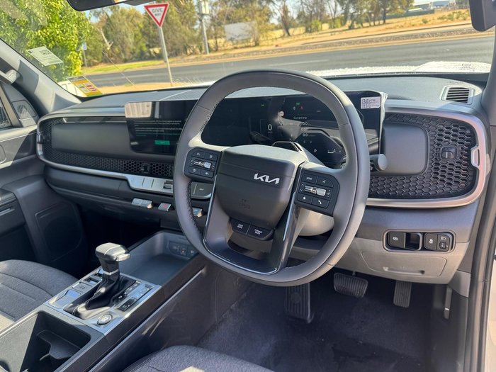 2025 Kia Tasman S