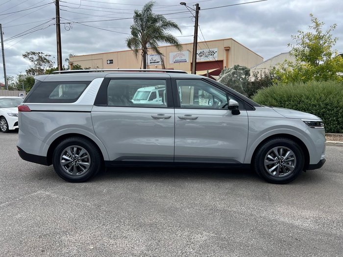 2022 Kia Carnival S