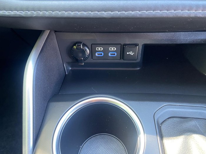 2022 Toyota Kluger GX