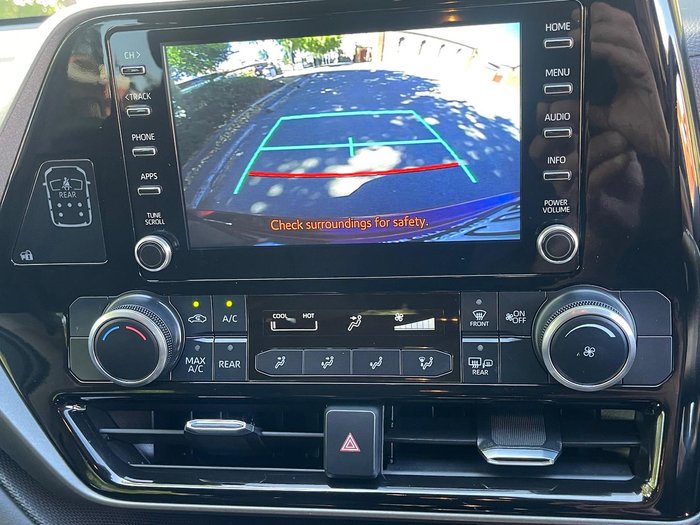 2022 Toyota Kluger GX