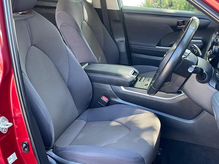 2022 Toyota Kluger GX