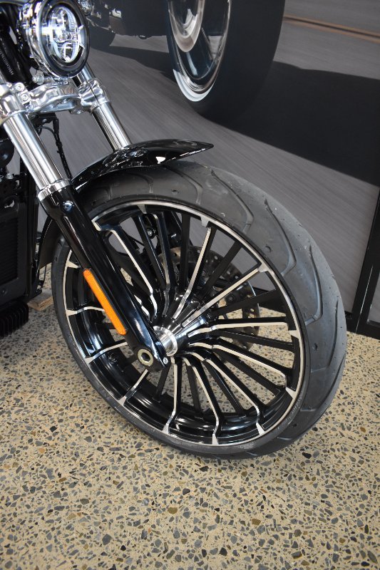 2025 HARLEY-DAVIDSON FXBR BREAKOUT (117)