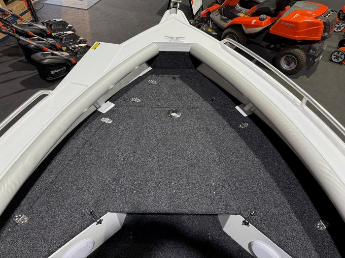 2026 Stacer 449 Crossfire SC SE