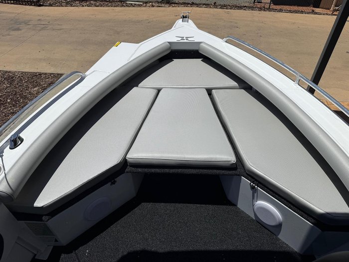 2026 Stacer 449 Crossfire SC SE