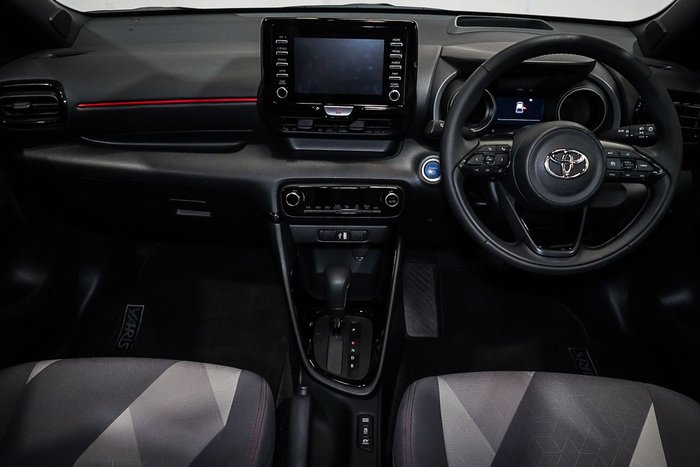 2022 Toyota Yaris ZR Hybrid