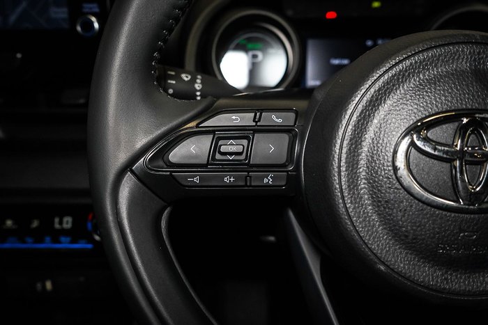 2022 Toyota Yaris ZR Hybrid