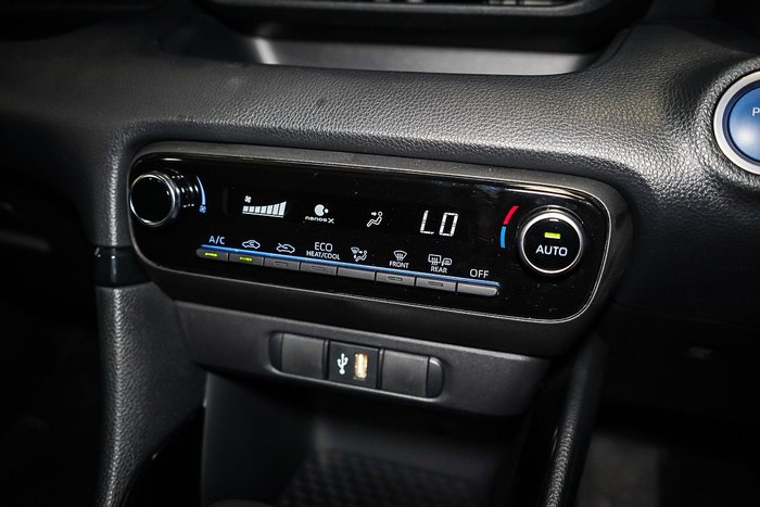 2022 Toyota Yaris ZR Hybrid