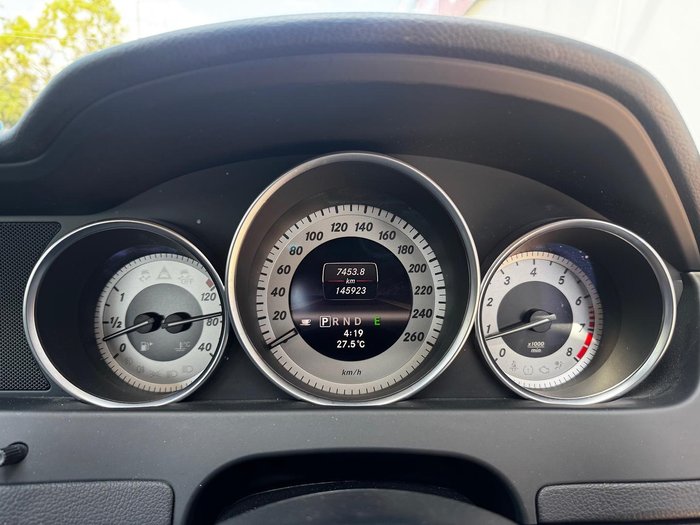 2012 Mercedes-Benz C-Class C250 BlueEFFICIENCY Avantgarde W204 MY12 Palladium silver