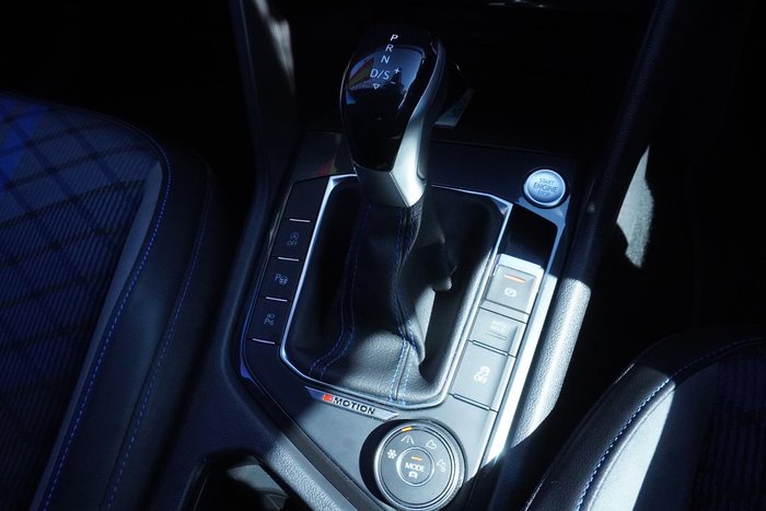 2022 Volkswagen Tiguan R Grid Edition