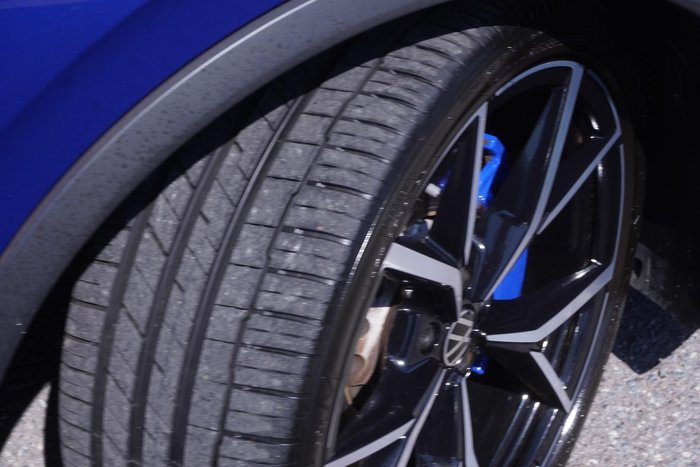 2022 Volkswagen Tiguan R Grid Edition