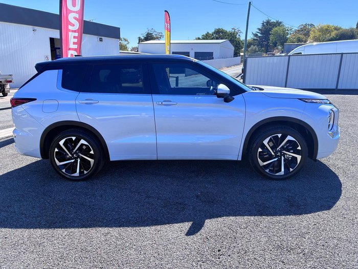 2024 Mitsubishi Outlander Exceed Tourer
