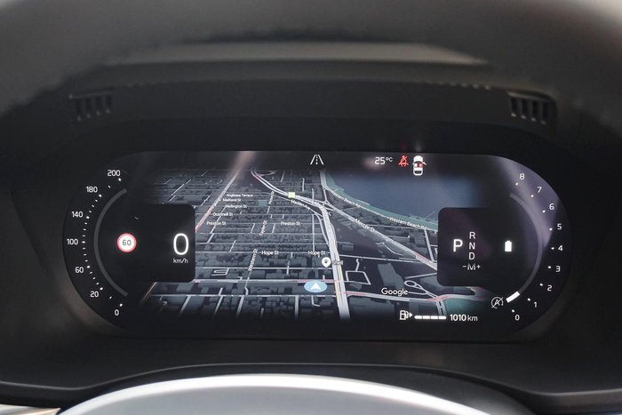 2025 Volvo XC60 Plus B5 Bright