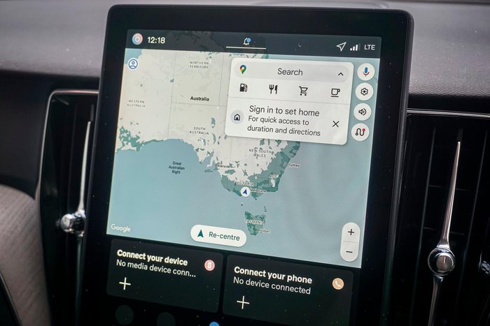 2025 Volvo XC60 Plus B5 Bright