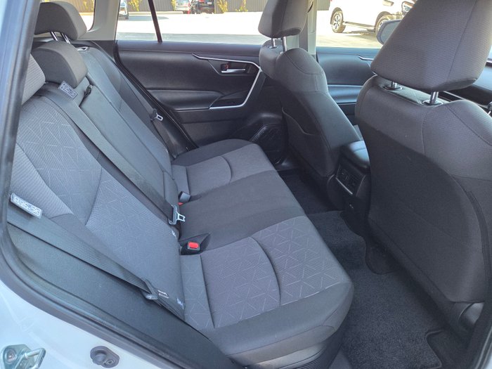 2023 Toyota RAV4 GXL