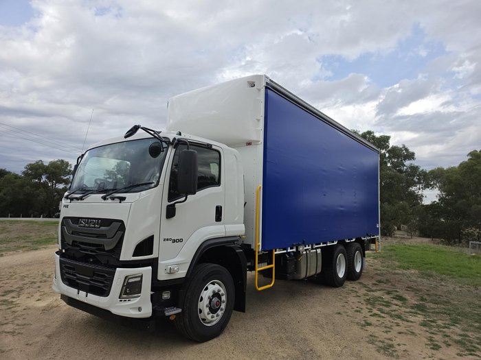 2025 Isuzu Fvz 260-300 At R55