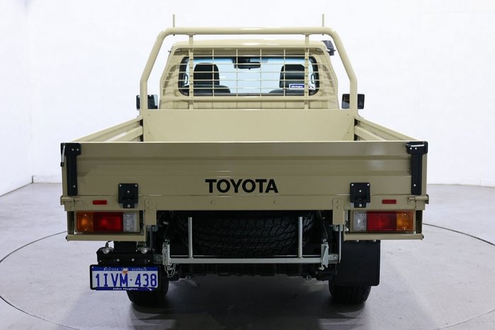 2025 Toyota Landcruiser GXL