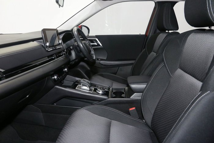 2024 Mitsubishi Outlander ES