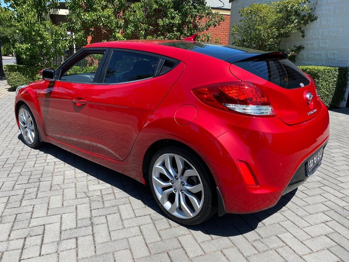2011 Hyundai Veloster FS Veloster Red