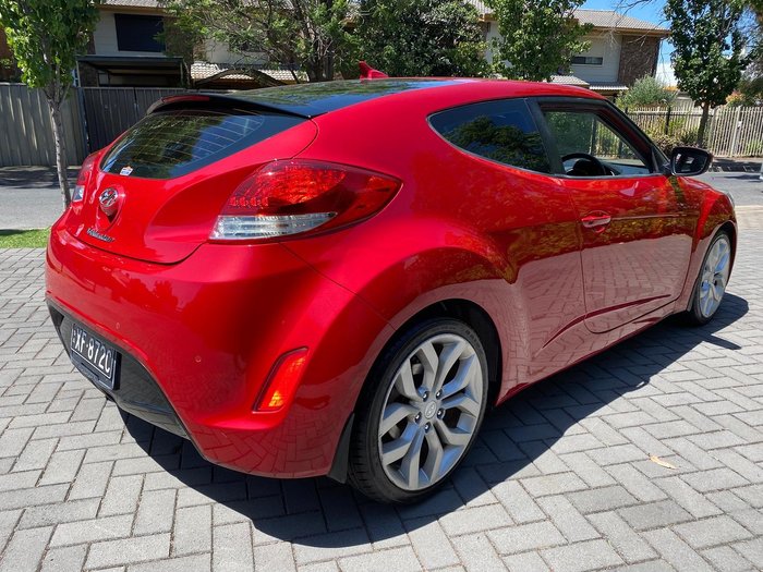 2011 Hyundai Veloster FS Veloster Red