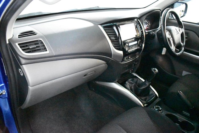 2017 Mitsubishi Triton GLS