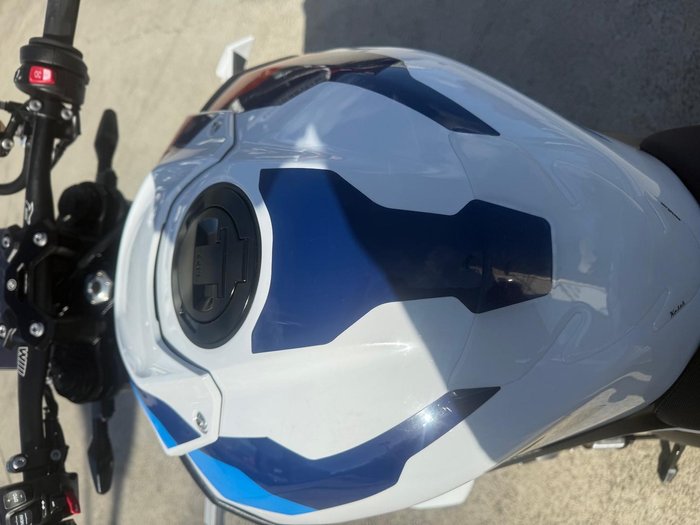 2024 BMW M 1000 R M 1000 White