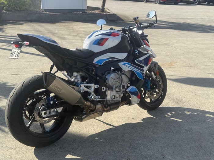 2024 BMW M 1000 R