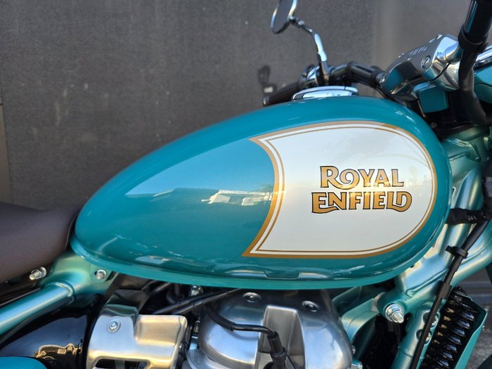2025 Royal Enfield 2025 Royal Enfield 650CC Classic 650 MID Teal Green