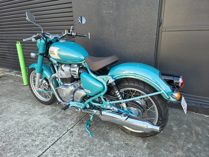 2025 Royal Enfield 2025 Royal Enfield 650CC Classic 650 MID Teal Green