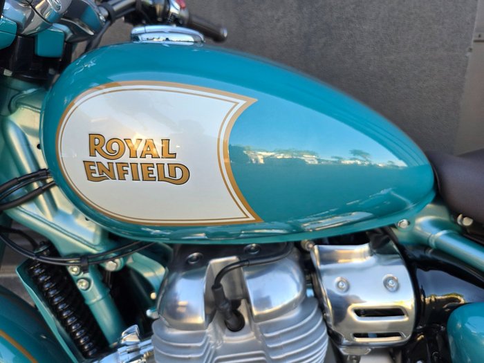 2025 Royal Enfield 2025 Royal Enfield 650CC Classic 650 MID Teal Green