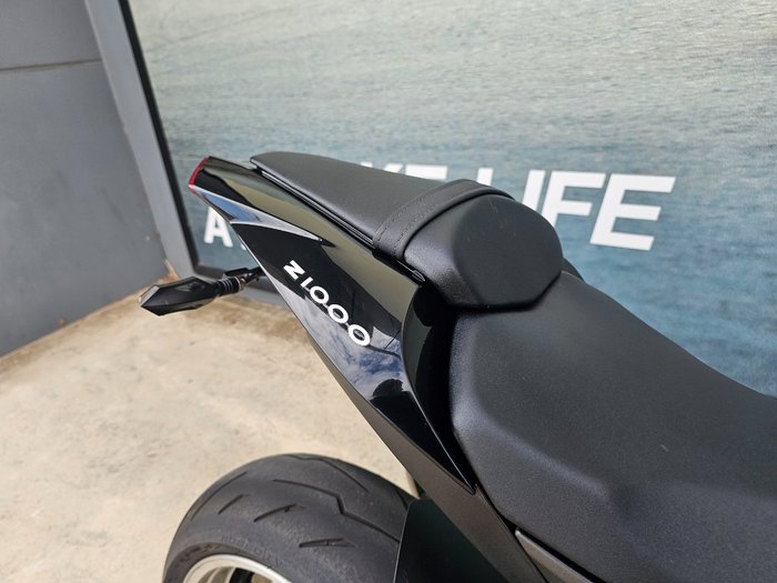 2010 Kawasaki Z1000 Black