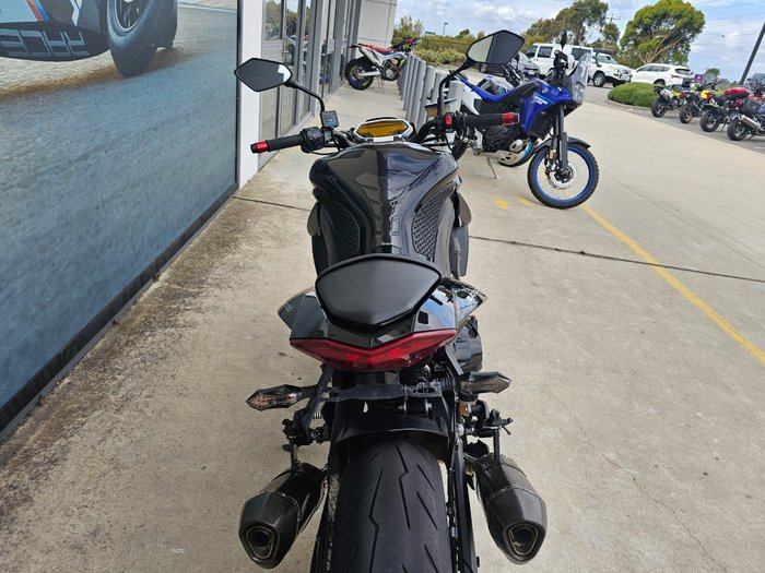 2010 Kawasaki Z1000 Black