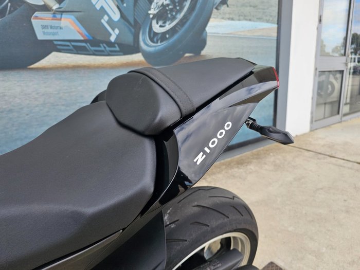 2010 Kawasaki Z1000 Black