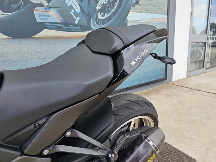 2010 Kawasaki Z1000 Black