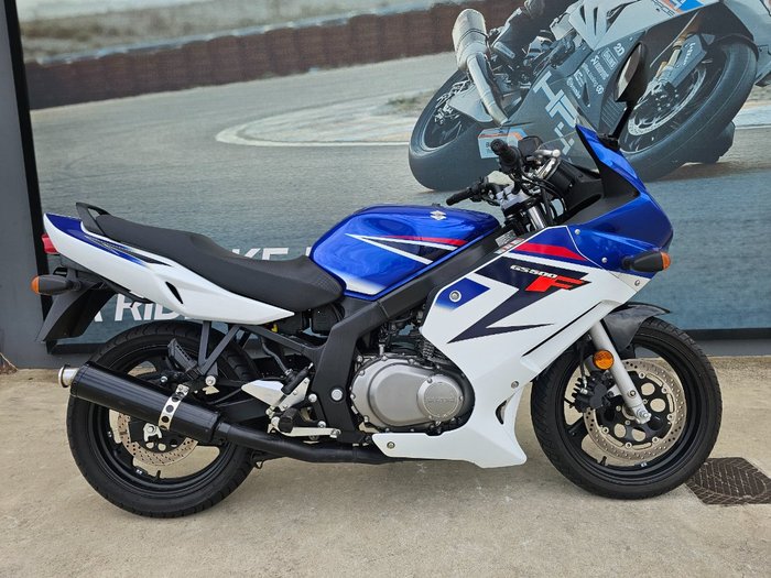2008 Suzuki GS500F (FULL FAIRING) WHITE/BLUE